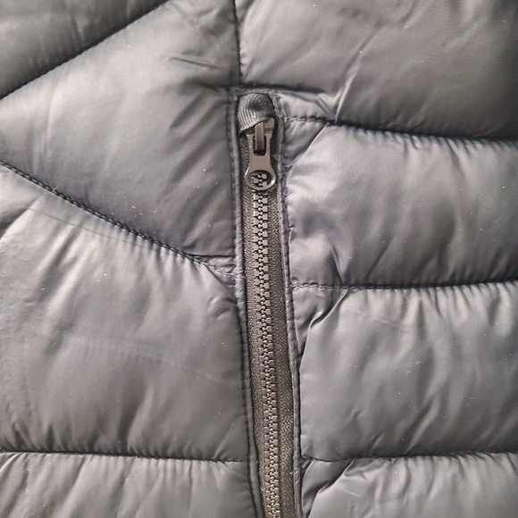 Black vest - Picture 5 of 10